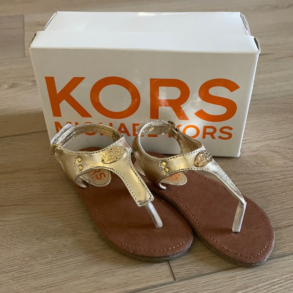 Michael Kors Gold Sandals - Toddler Girls sz 8